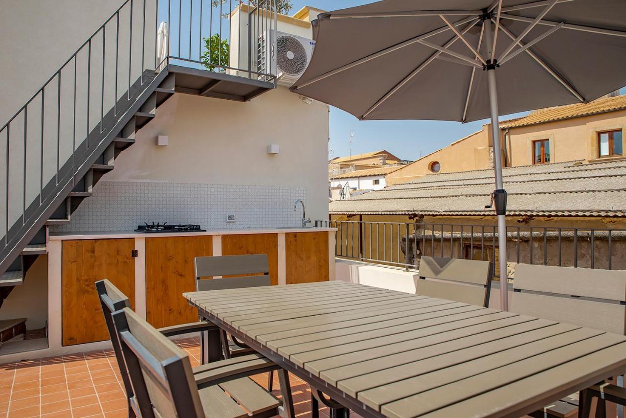 シラクーサLa Terrazza Sul Vicolo Della Giudecca By Wonderful Italyアパートメント エクステリア 写真